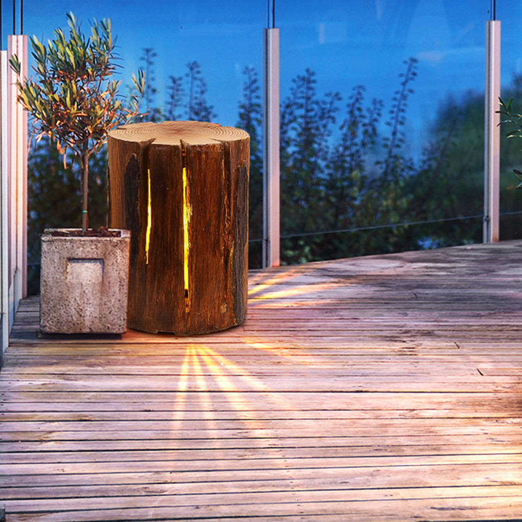 Resin Tree Stump Outdoor Light Rustic Decorative Garden Lawn LED Lamp