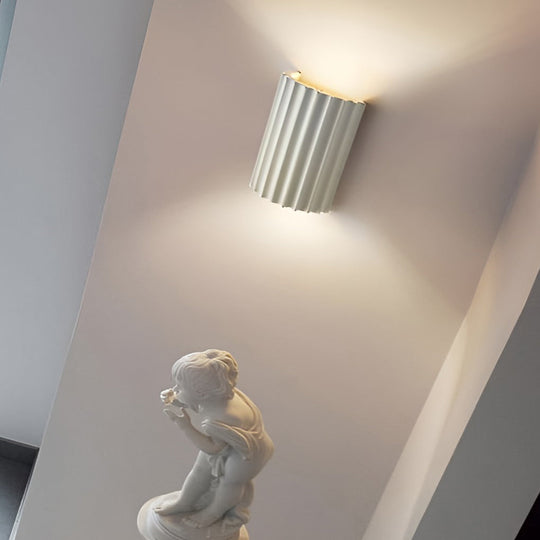 Creative Nordic Resin Up & Down Wall Lamp