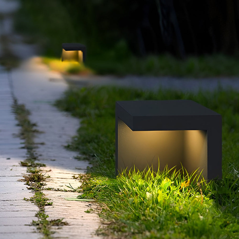 Half-Cut Rectangular Fixture Modern Outdoor Path Light in Gray LED 4.5W IP54 Waterproof