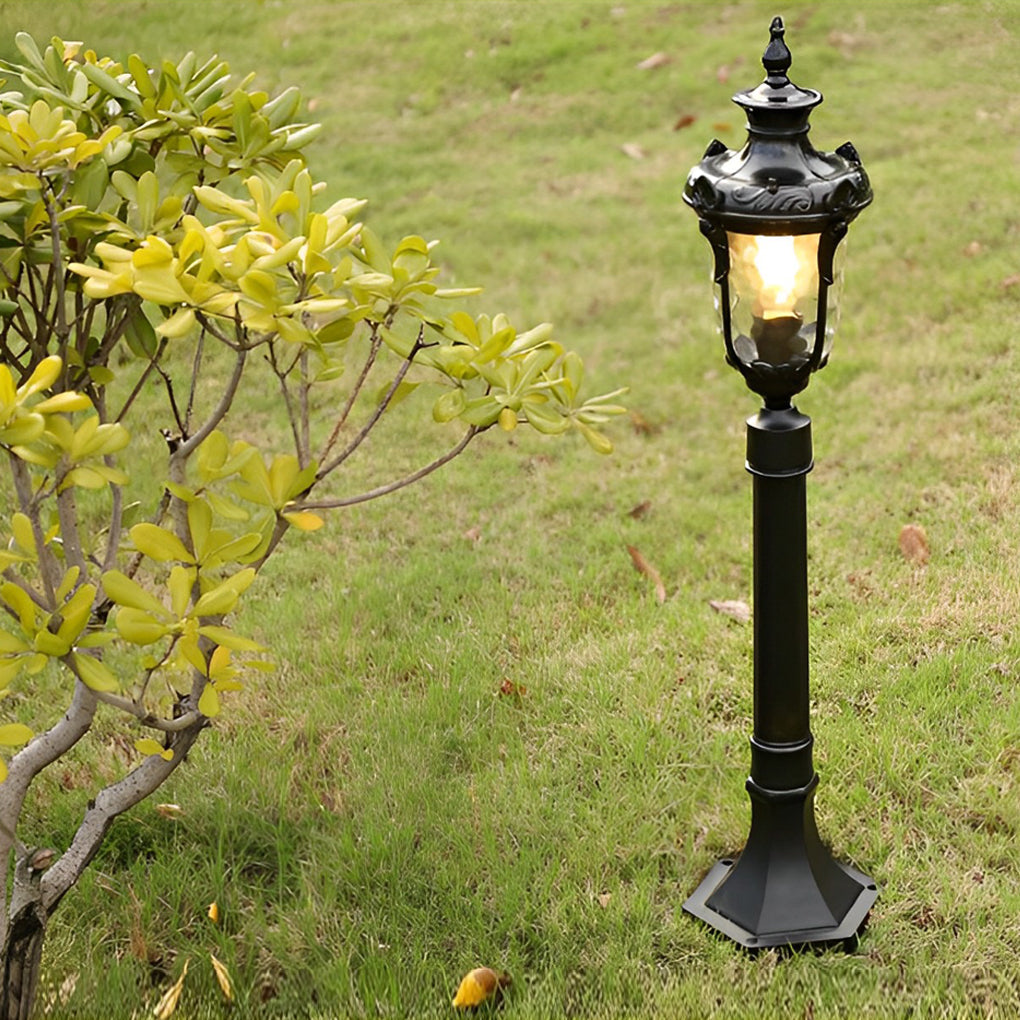 European Style Waterproof Outdoor Lawn Lamp Elegant Pathway Lighting
