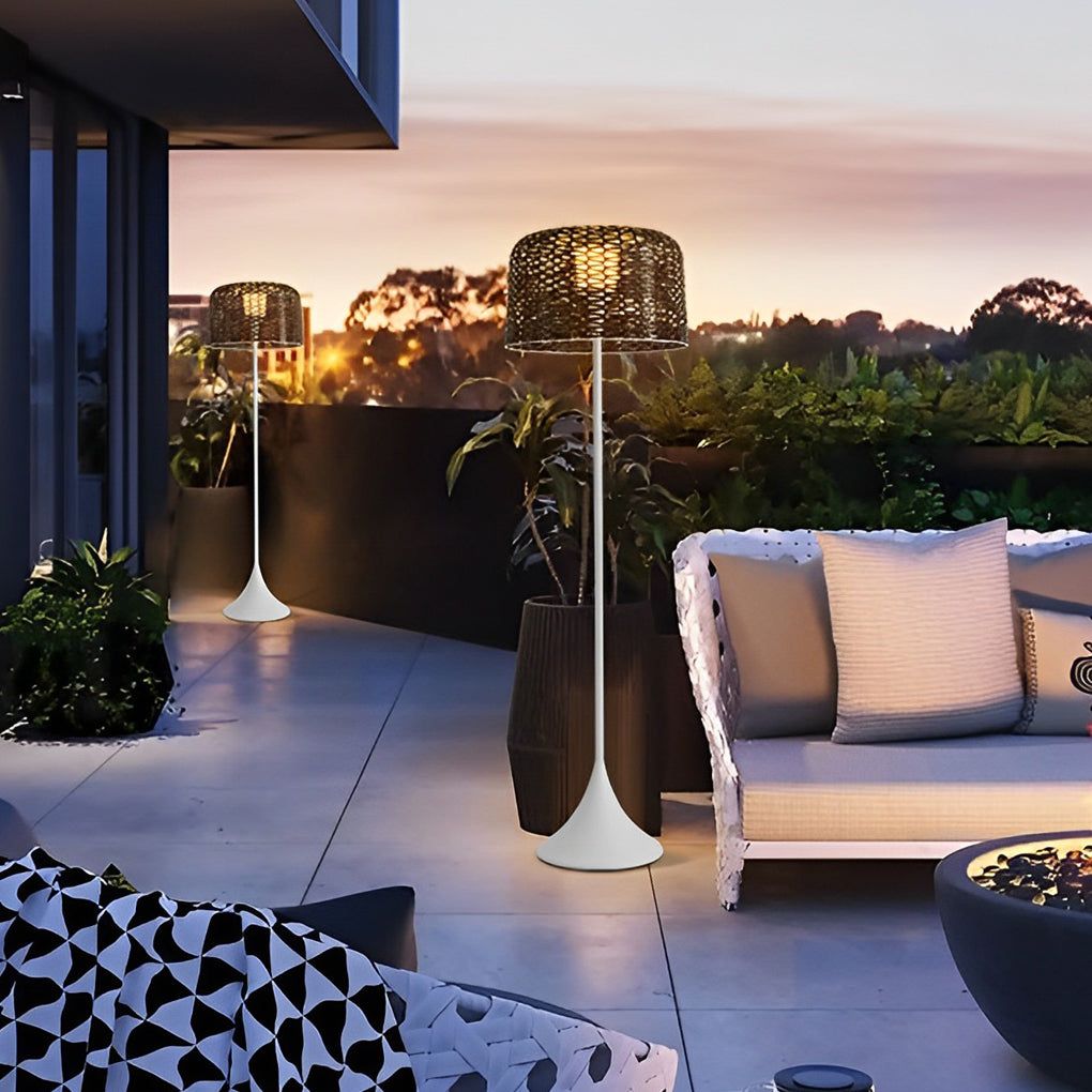 1-Light Mesh Outdoor Floor Lamp