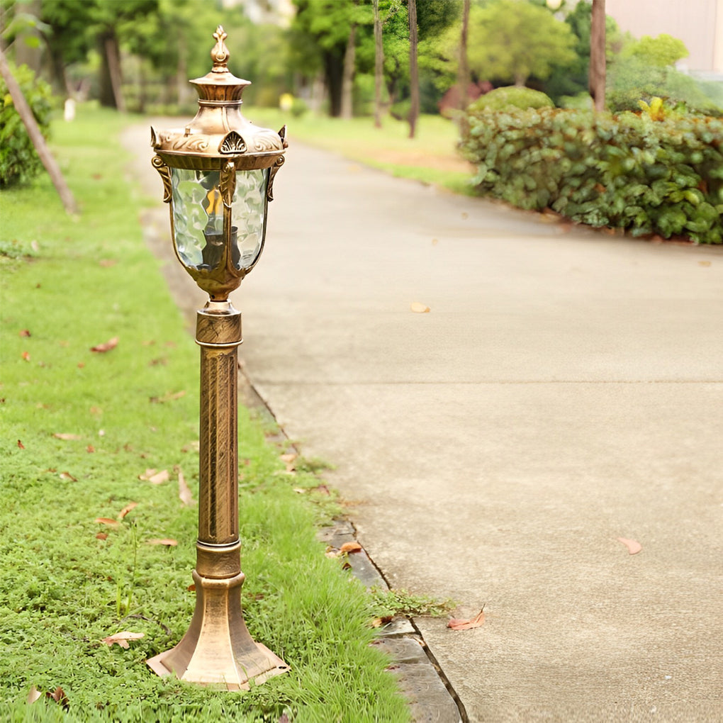 European Style Waterproof Outdoor Lawn Lamp Elegant Pathway Lighting