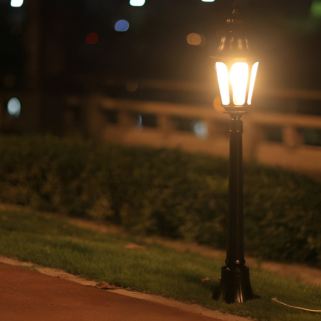 Elegant European Style Black LED Outdoor Pathway Lamp Post