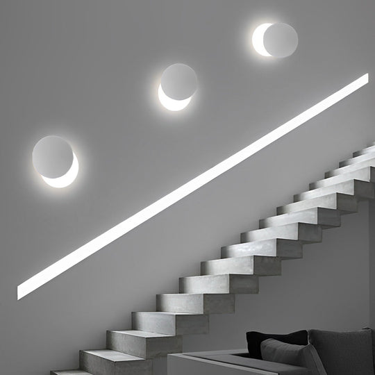 360° Rotatable Round Modern LED Wall Lamp