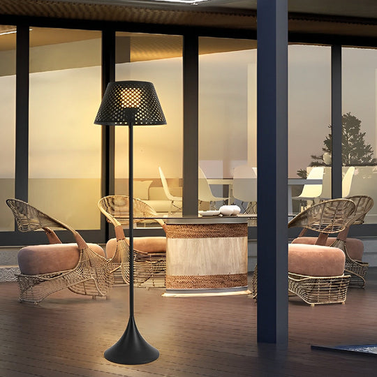 1-Light Mesh Outdoor Floor Lamp