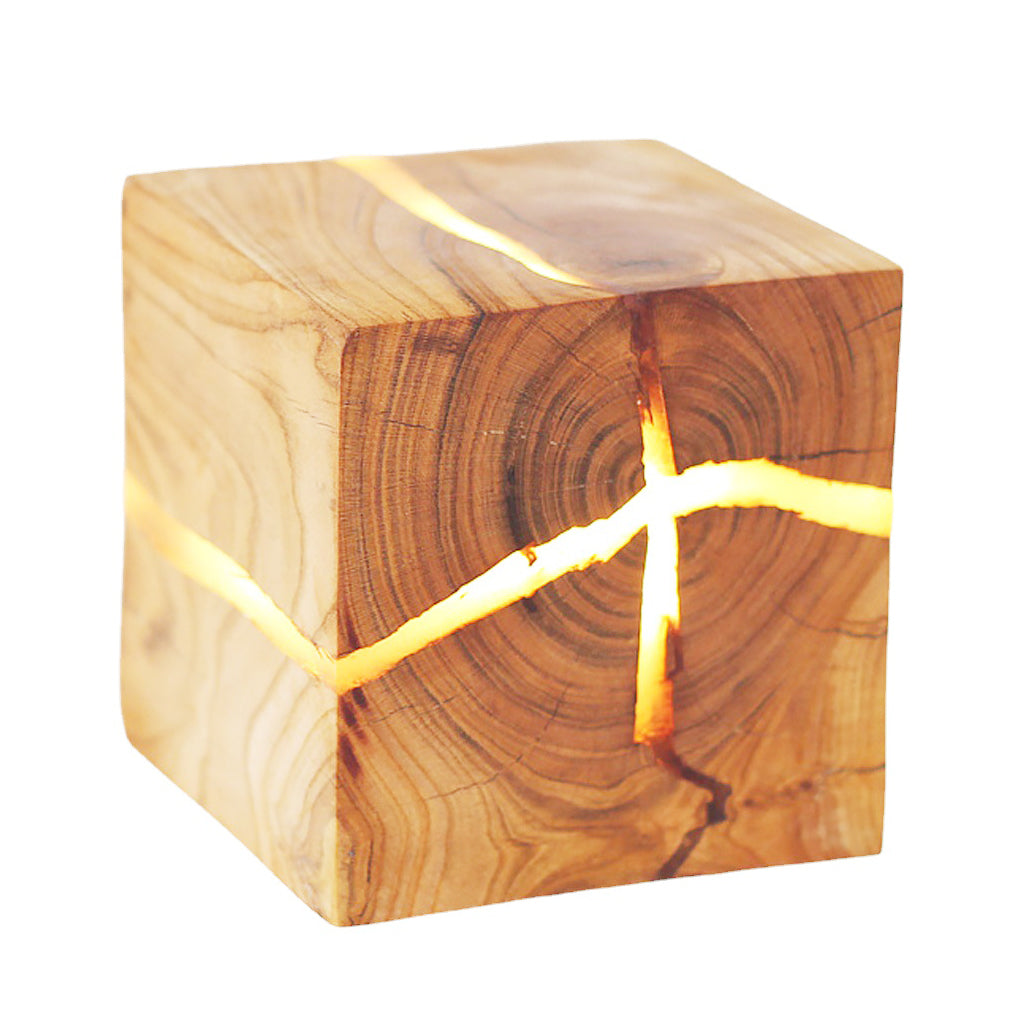Cracked Wood Grain Square Wall Lamp