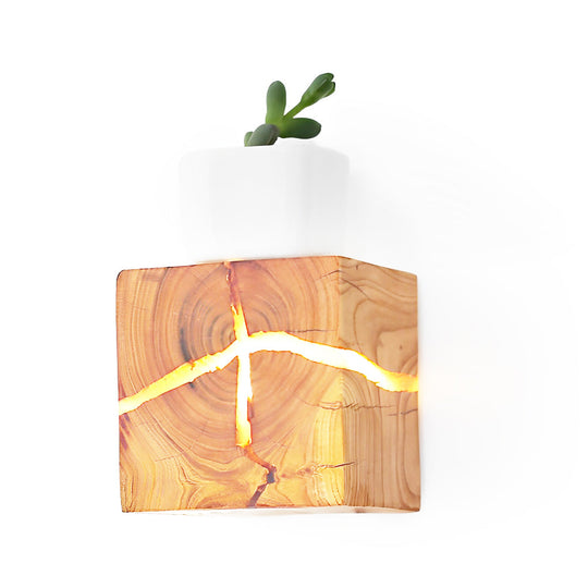 Cracked Wood Grain Square Wall Lamp
