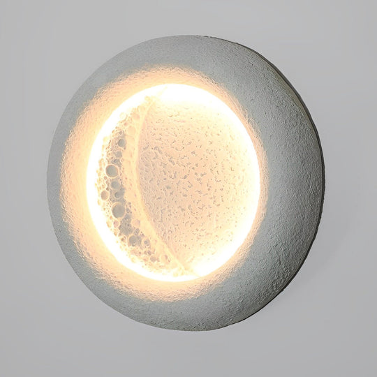 Creative Moon Shaped Waterproof LED 10W Modern Outdoor Wall Lamp
