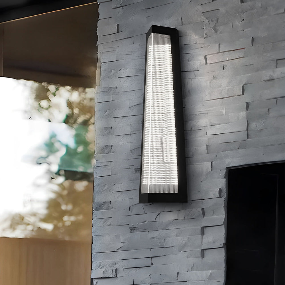 Striped Acrylic Waterproof LED Outdoor Wall Light