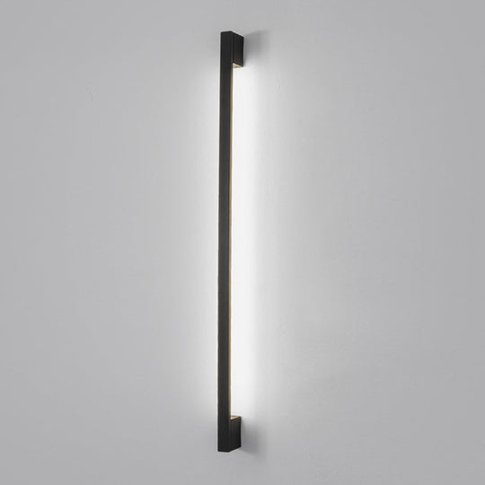 Minimalist Strip LED Wall Lamp with 3-Step Dimming