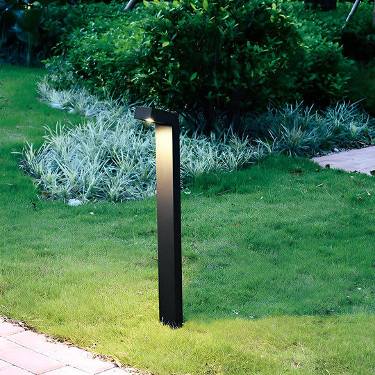 Sleek Black Aluminum Pathway Light IP65 Waterproof