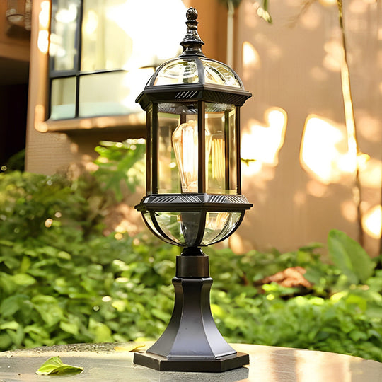 Elegant Black Retro Outdoor Post Light with Glass Shade