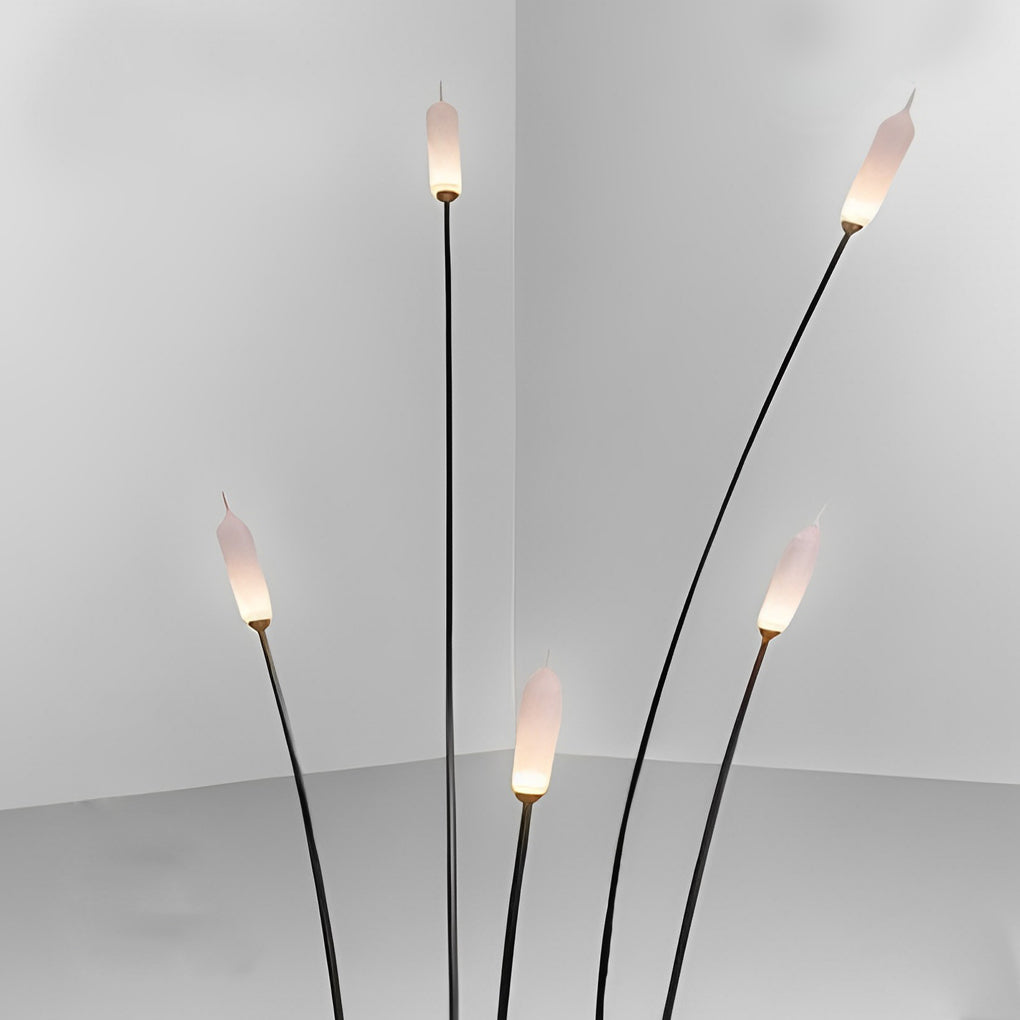 Minimalist Reed-Shaped Black LED Outdoor Lawn Lights