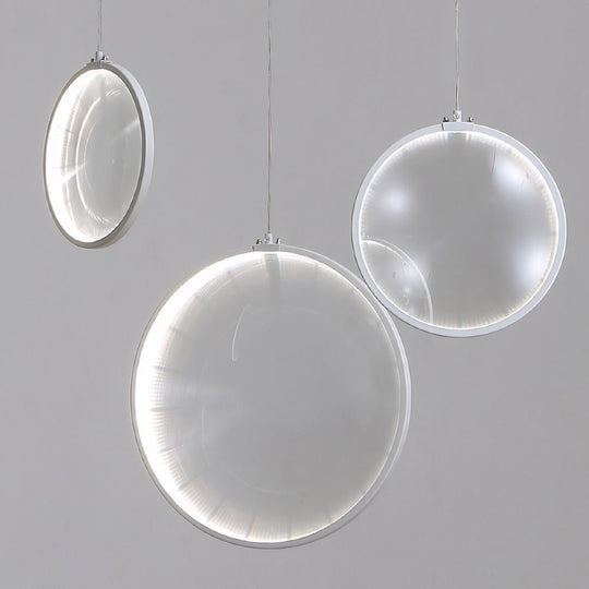 White Focus LED Chandelier – 3/6/9 Lights