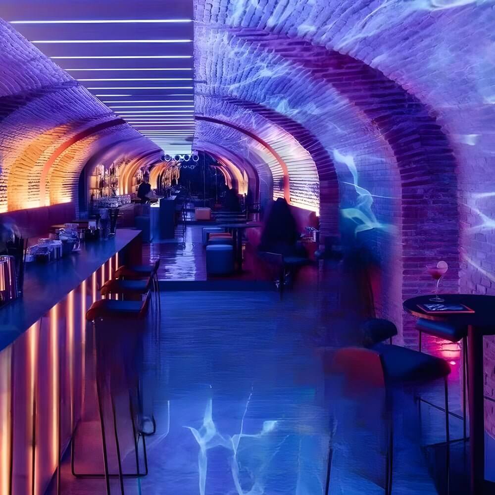 39.4-Inch Dynamic 3D Ocean Wave LED Wall Light