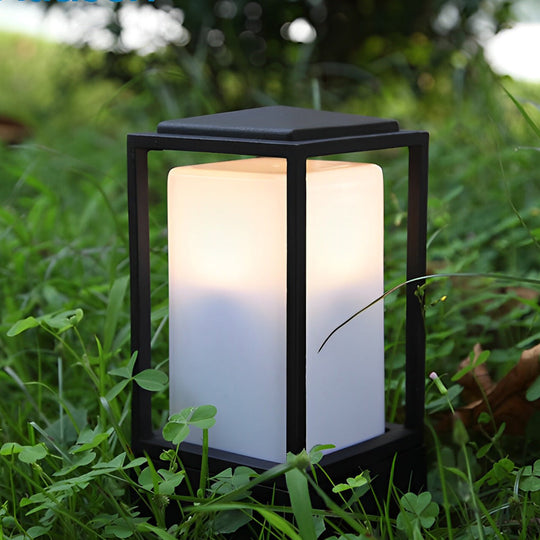 Aluminum Cubic LED Outdoor Lawn Lantern