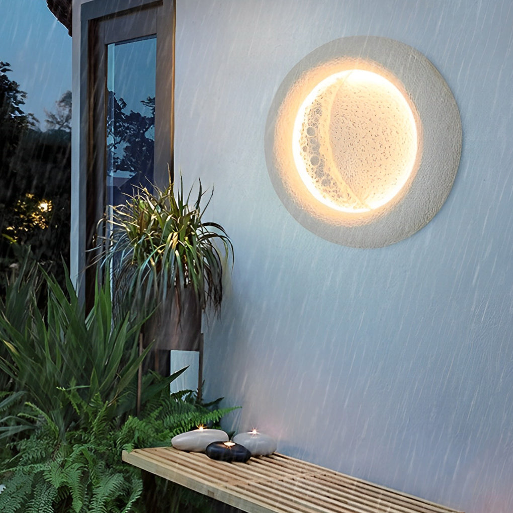 Creative Moon Shaped Waterproof LED 10W Modern Outdoor Wall Lamp