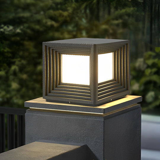 Square Creative Waterproof LED Solar Fence Post Cap Light