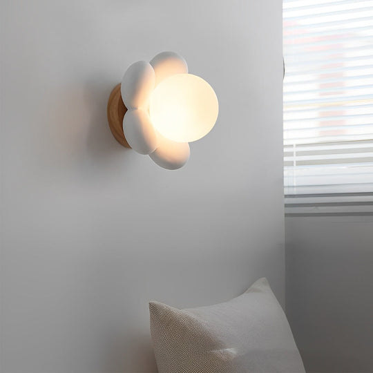 Cute Flower Creative Nordic Wall Lamp