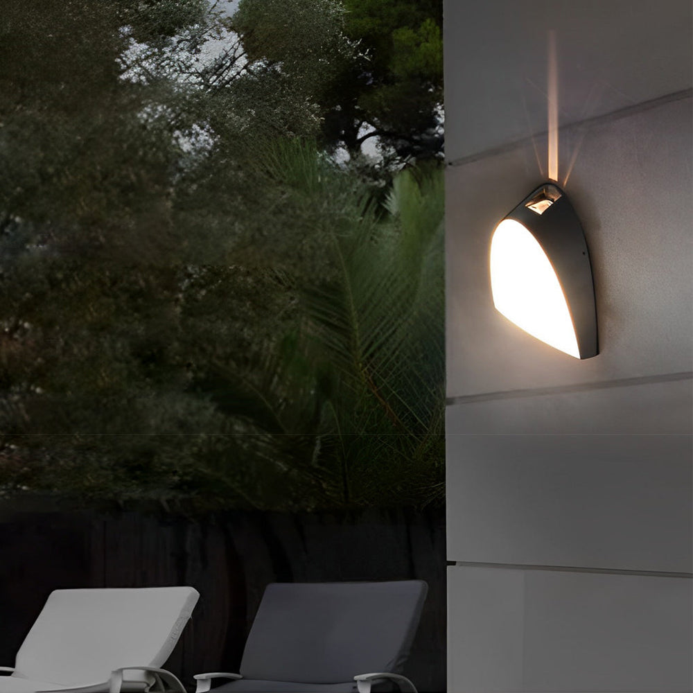 Creative Black Aluminum Modern LED Outdoor Wall Sconce