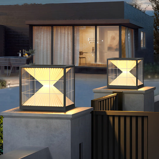 Square Hourglass Shape LED Solar Fence Post Lights Waterproof Outdoor