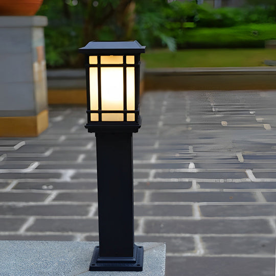 Black Solar Pathway Bollard Lights with Three-Step Dimming