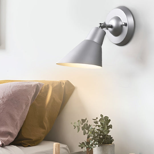 Adjustable Modern Wall Sconce with Rotating Arm Design