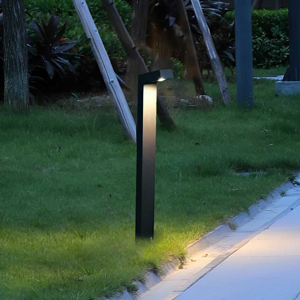 Sleek Black Aluminum Pathway Light IP65 Waterproof