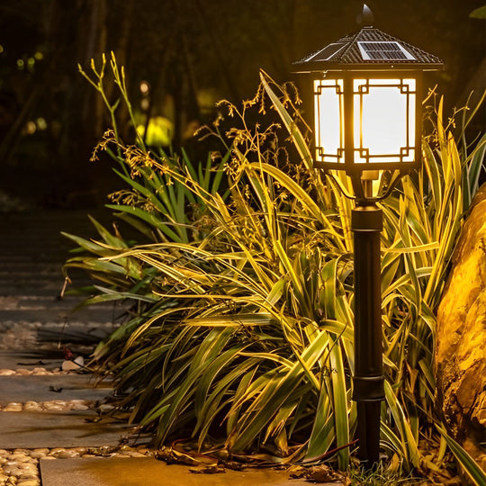 Ancient House Style Solar LED Post Light with 3-Step Dimming