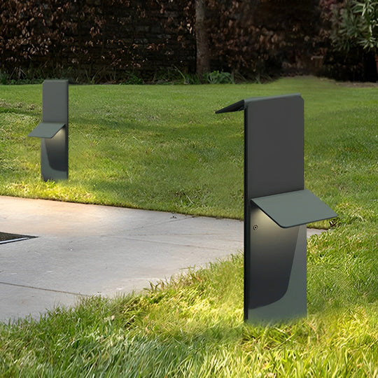 Modern Vertical LED Solar Pathway Lights – Dual Panel Downlighting Design