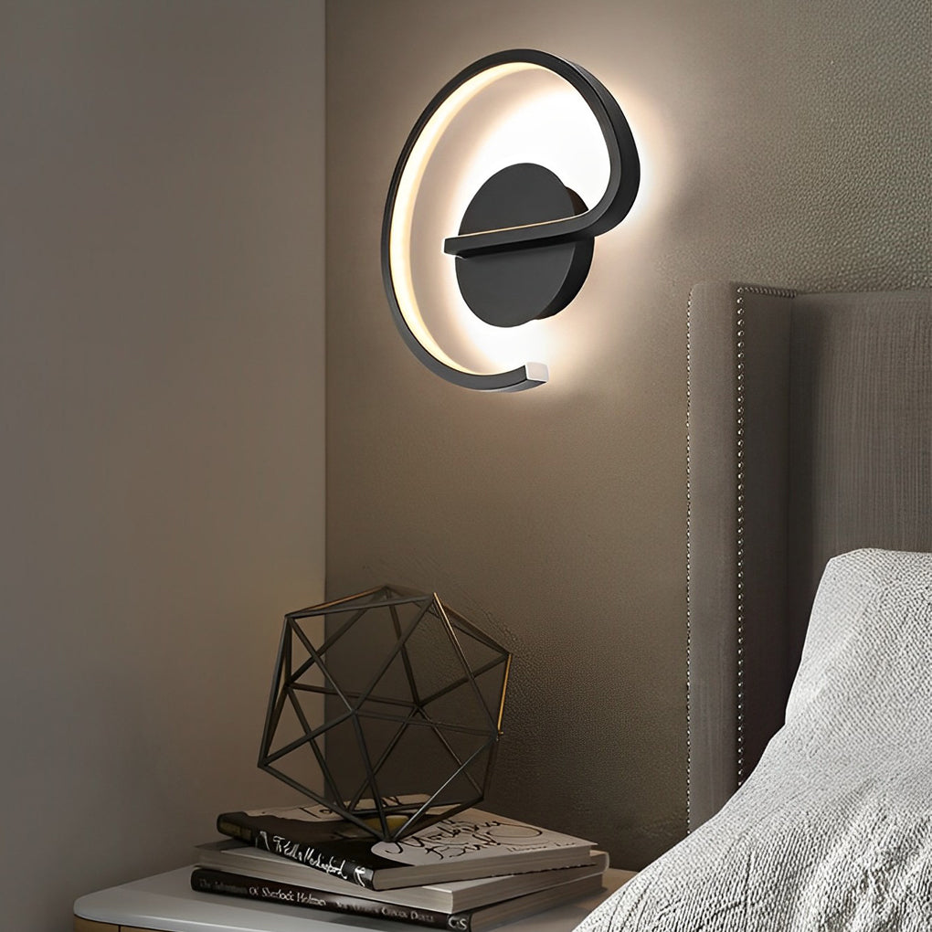 Artistic Decorative Modern LED Wall Lamp