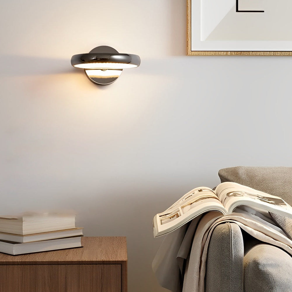 Circular Minimalist Aluminum LED Nordic Wall Lamp