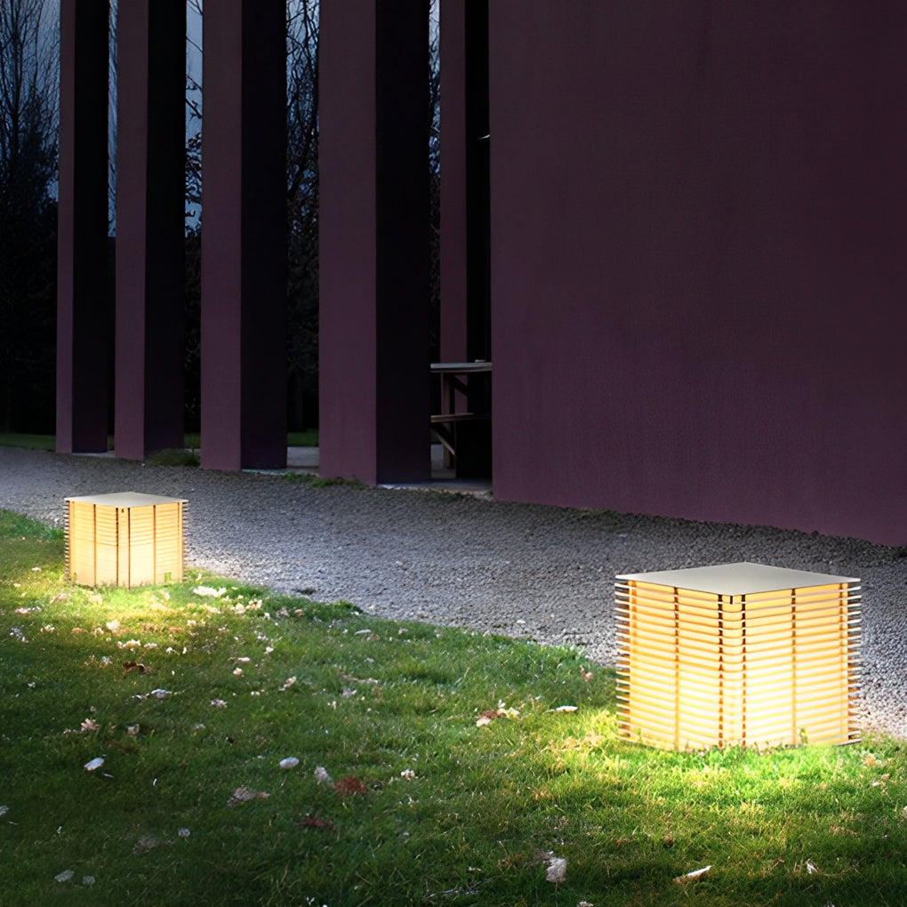 Square Grids Waterproof LED Outdoor Lawn Lamp