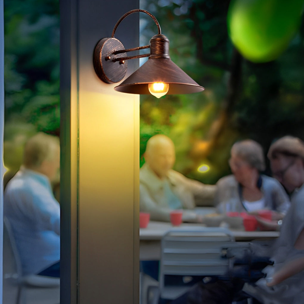 Retro Conical Iron Industrial Outdoor Wall Lamp