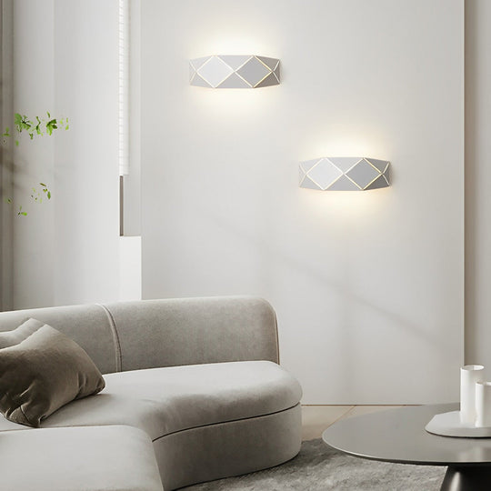 Minimalist Creative Geometric Iron Acrylic Wall Light