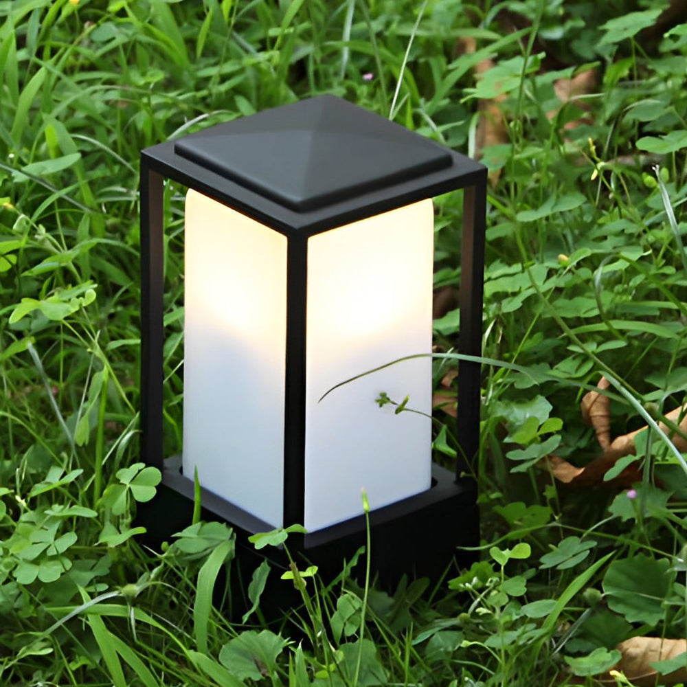Aluminum Cubic LED Outdoor Lawn Lantern