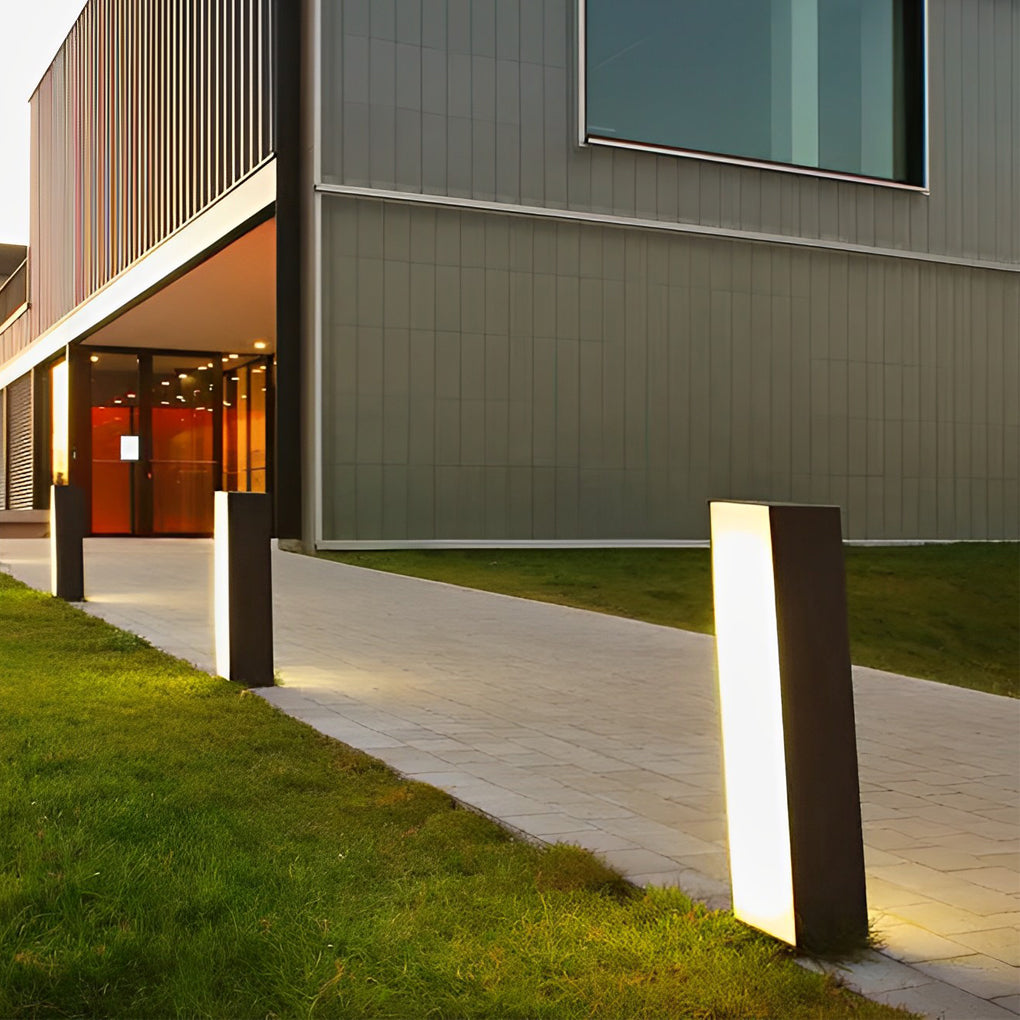 Artistic Cuboid Inclined Outdoor Lawn Lamp