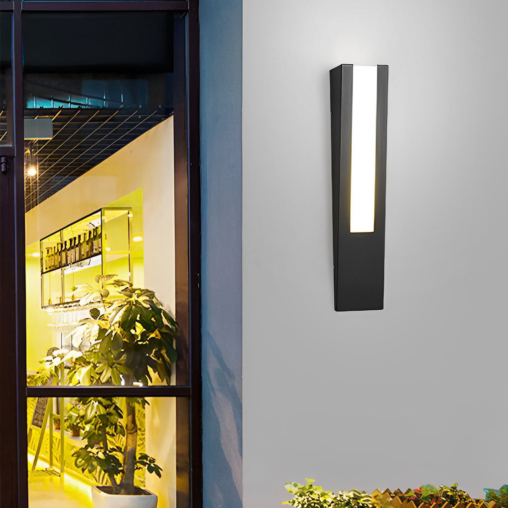Minimalist Black Modern LED Outdoor Wall Lamp
