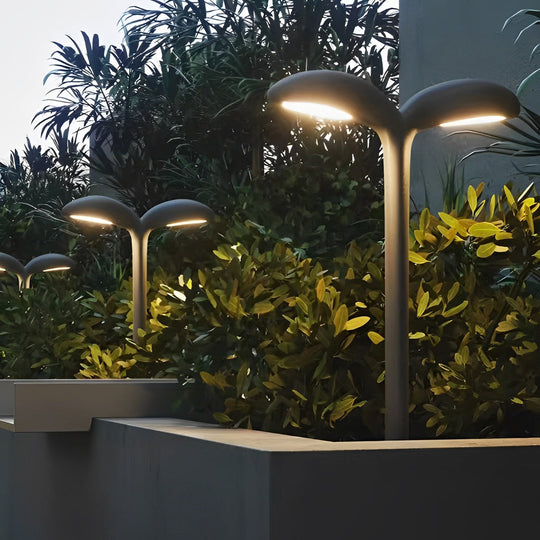 Aluminum LED Pathway Lights – Warm White Outdoor Landscape Lighting