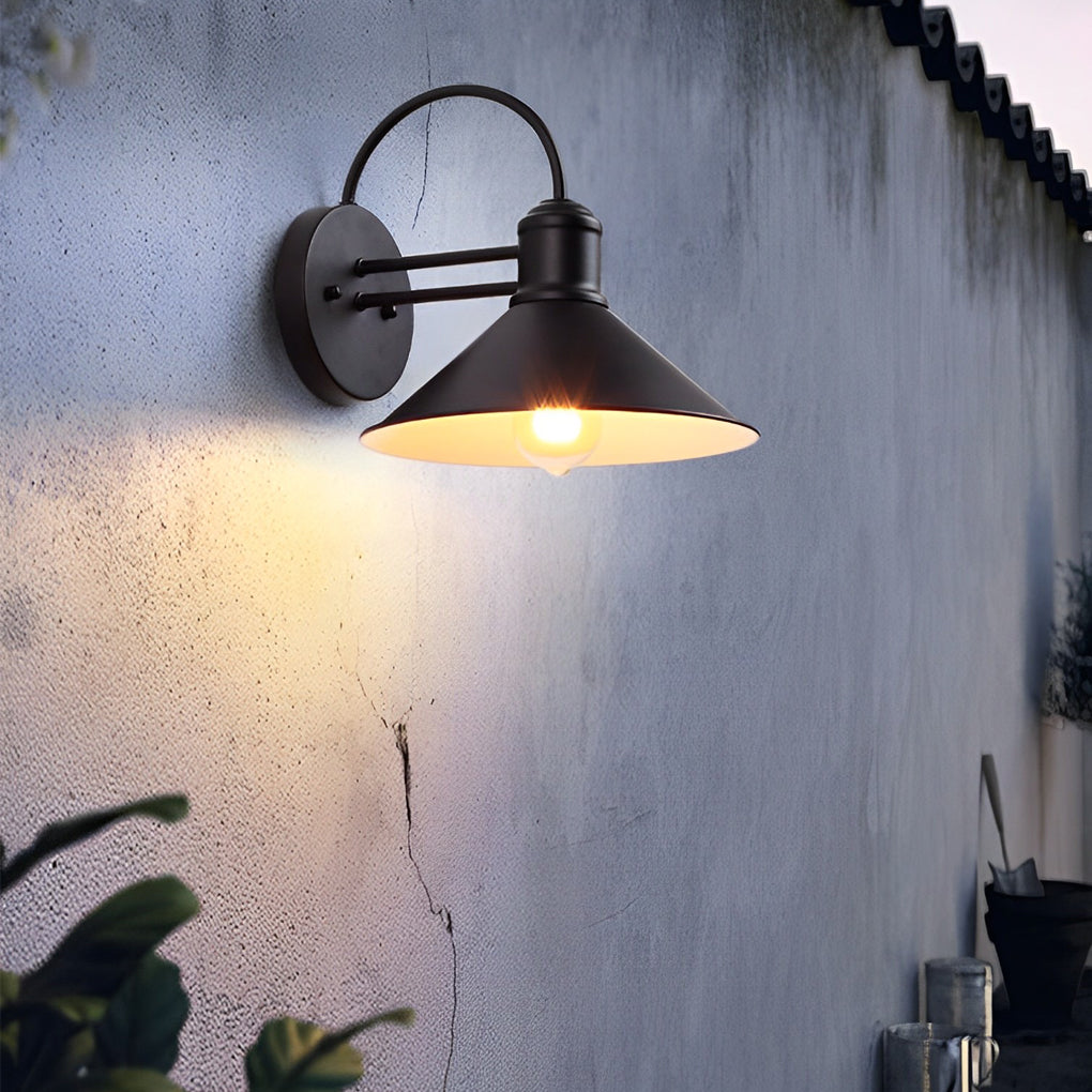 Retro Conical Iron Industrial Outdoor Wall Lamp