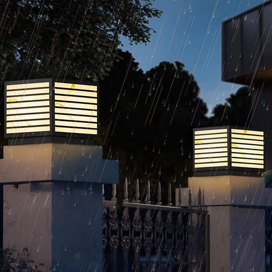 Square IP65 Waterproof LED Solar Outdoor Deck Post Pillar Light