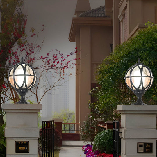 Round Glass E27 Waterproof European Style Outdoor Post Cap Lights