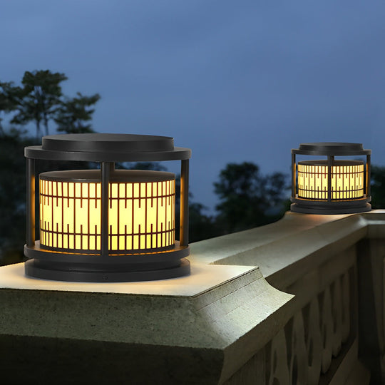 Round Retro Pattern Black Solar LED Fence Post Light