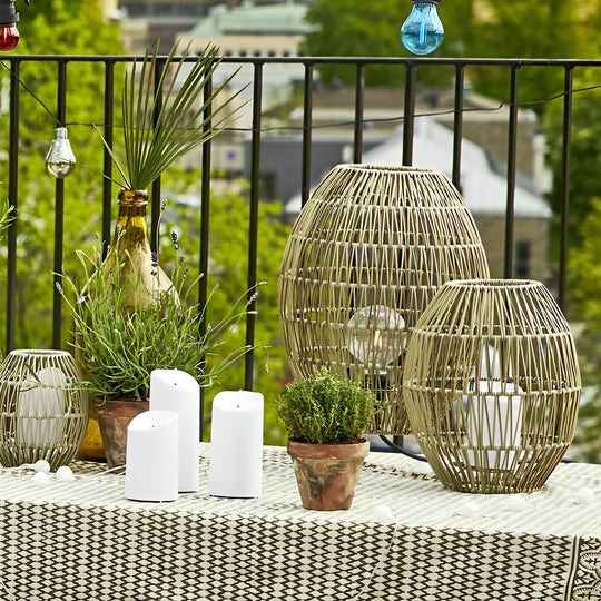 Elegant Handmade Rattan Oval Cage Outdoor Floor Lamp – Rustic Waterproof Lighting