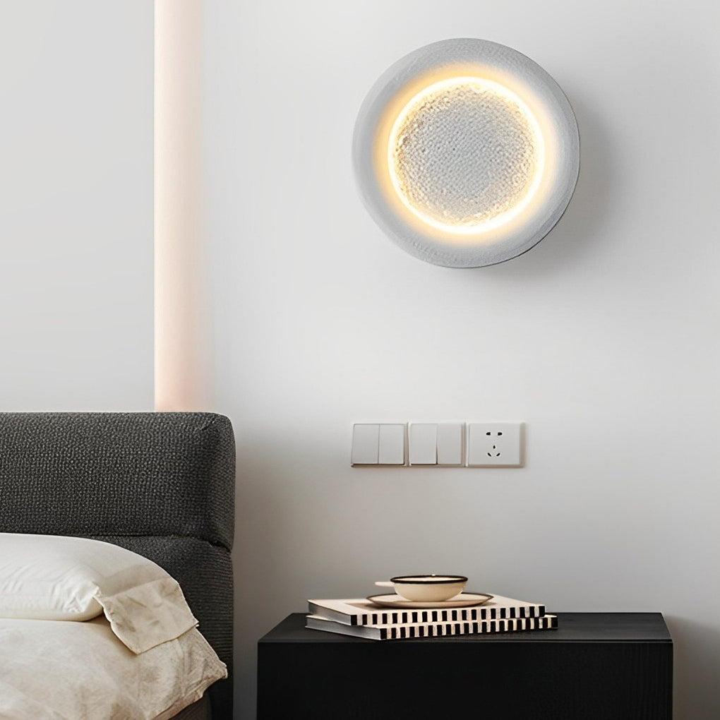 Resin Moon Shape Nordic LED Wall Lamp
