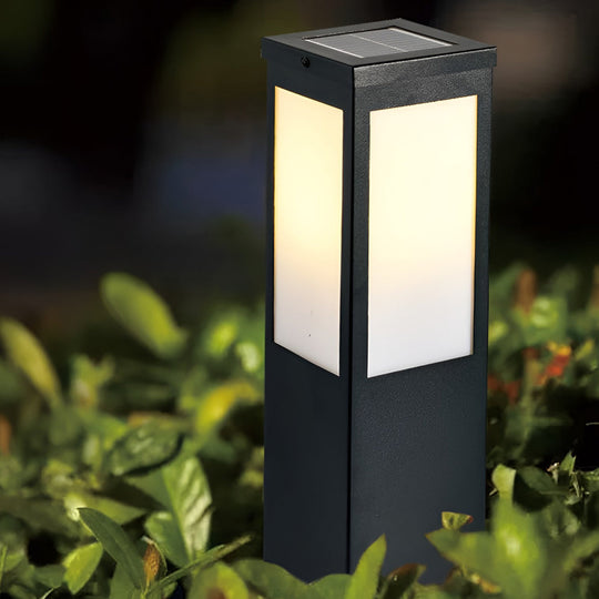 Remote Controlled Industrial Solar Bollard Lights Waterproof and Square Outdoor Lighting