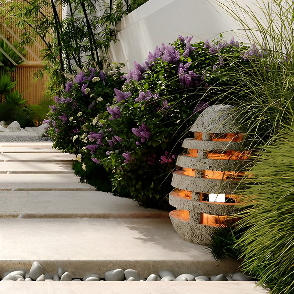 Egg-Shaped Resin LED Outdoor Waterproof Lawn Light