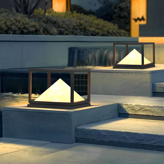 Square Mountain LED Solar Pillar Light IP65 Waterproof