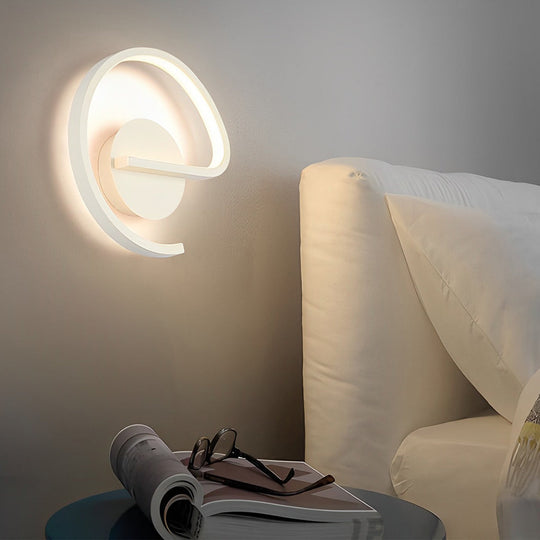Artistic Decorative Modern LED Wall Lamp