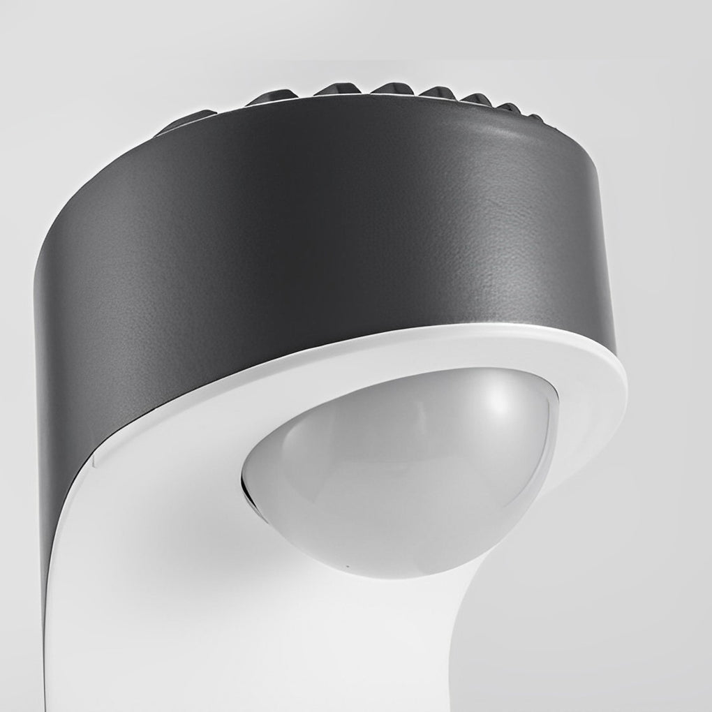 Creative Black Modern Outdoor Wall Lamp with LED